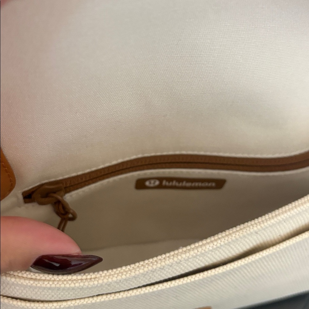 NWT Lululemon Canvas Mini Bag Natural/Chestnut Brown - Picture 12 of 16